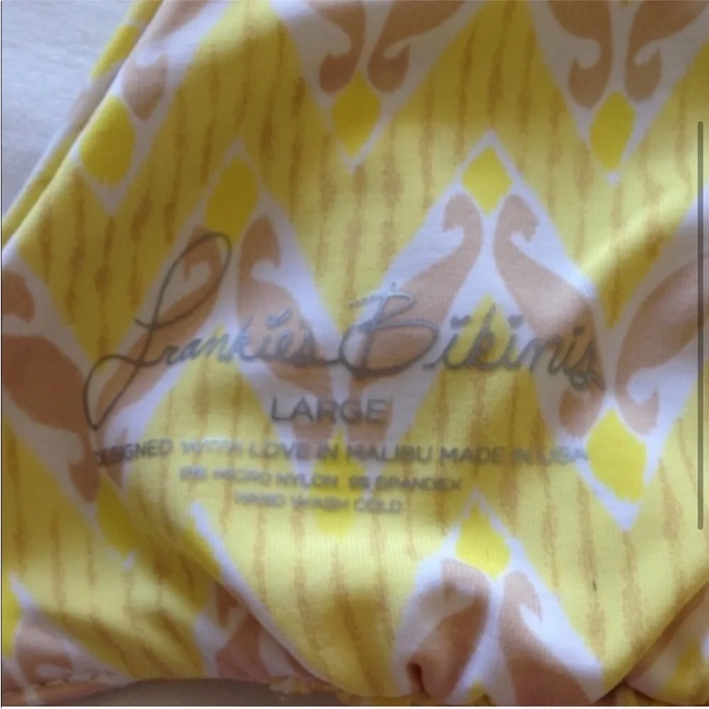 RARE OG Frankie’s Bikinis Yellow Chevron Butterfly Oceanside Top